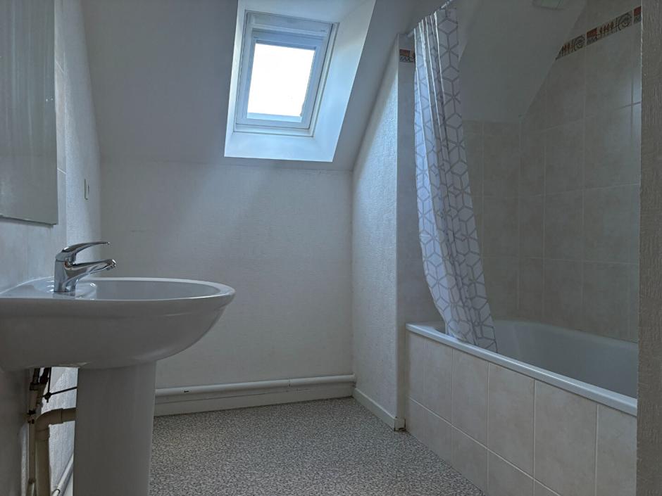 Ac3- location appartement 
domagne
 1786868897