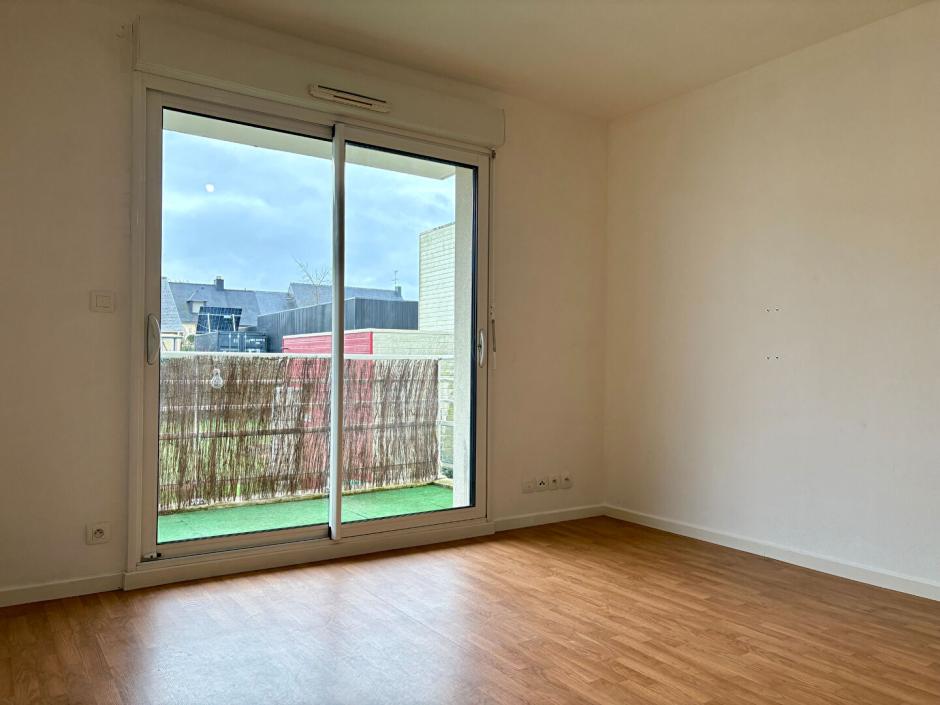 Ac3- location appartement 
st thurial
 1786868894