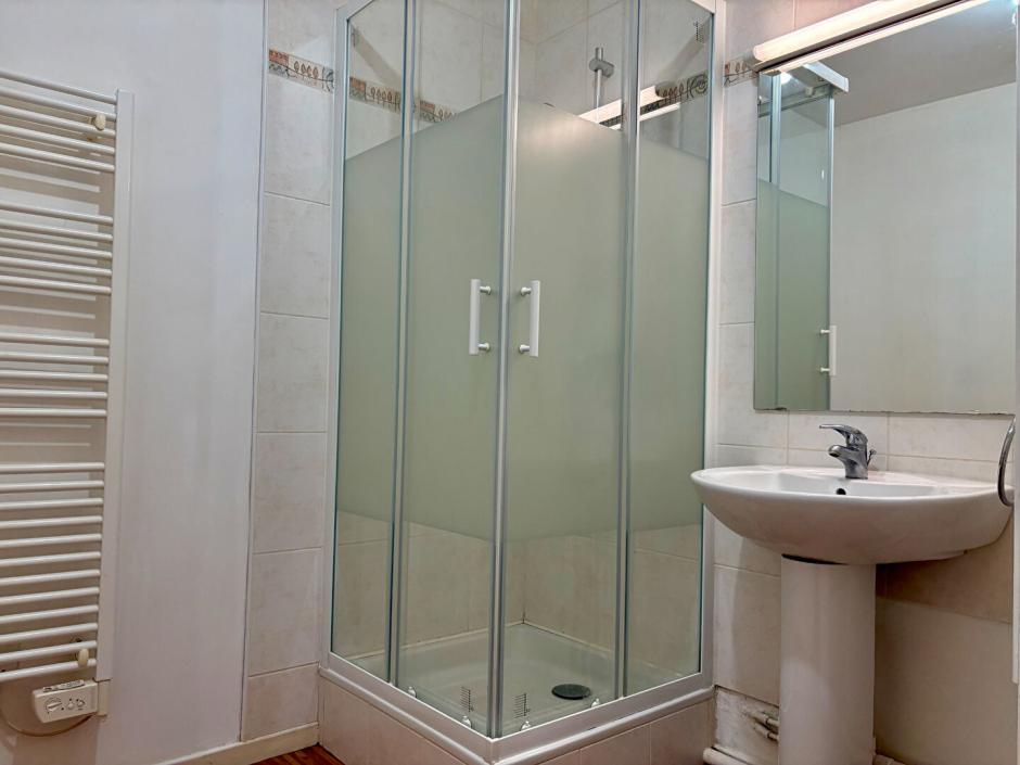Ac3- location appartement 
st thurial
 1786868894