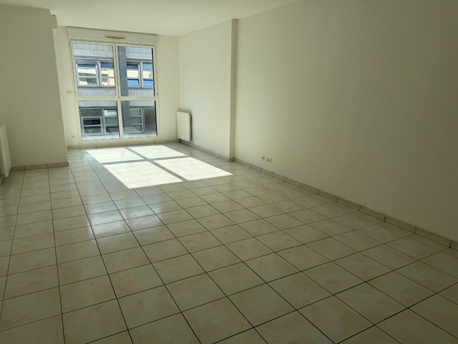 Ac3- vente appartement 
rennes
 1786868888